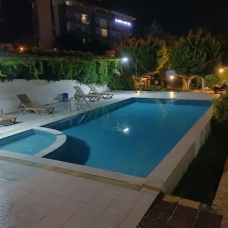 Appartement Luxury With Full Sea Views, Only 100 Meters From The Sea *